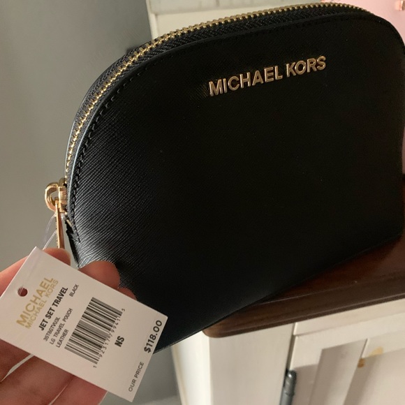 New MK cosmetic make up bag - Picture 6 of 7